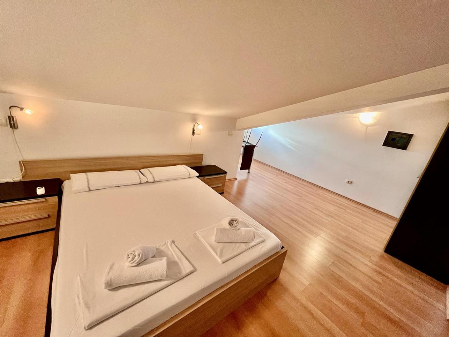 Fineda Grande Apartments Porec Esterno foto